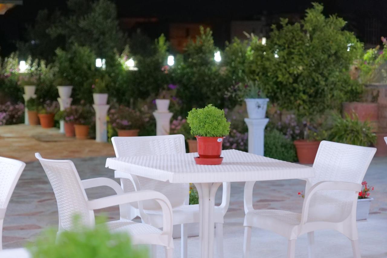 Villa JOSANA Sarandë Esterno foto