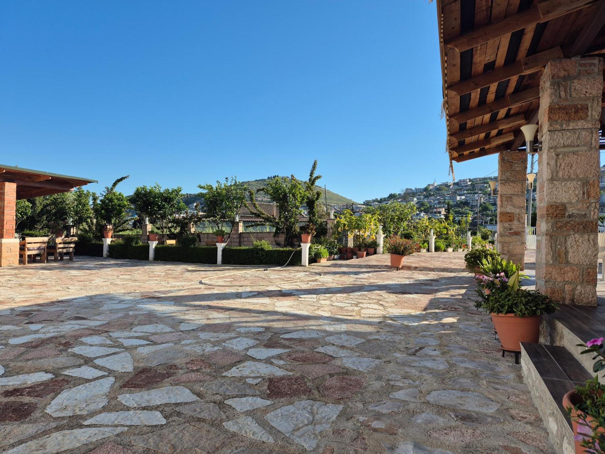 Villa JOSANA Sarandë Esterno foto